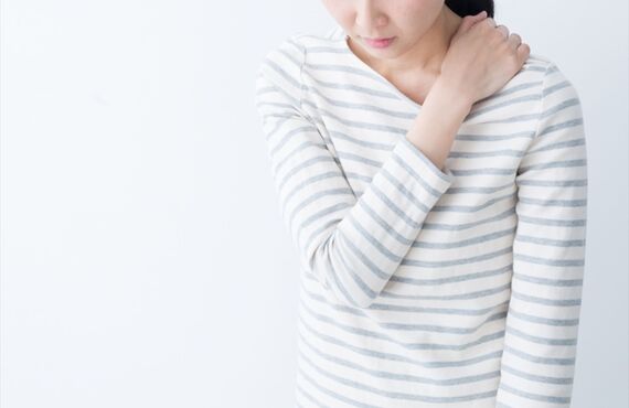 五十肩による肩痛で腕が上がらない方は必見の高度な施術 | 富山市で温活・妊活を応援する美容整体院 ERIS